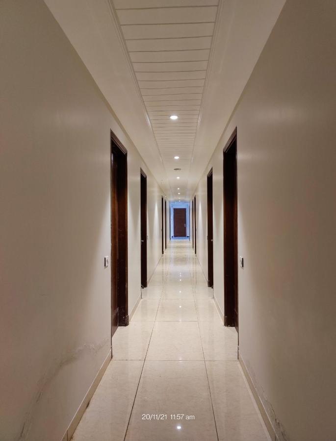 Mds Royal Resort Tulsipur Exteriör bild
